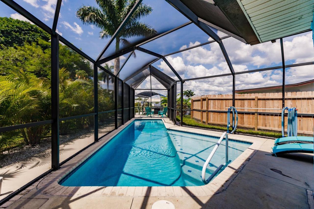 New! Dock Canal Family Home W/Pool & Gulf Access! North Fort Myers Εξωτερικό φωτογραφία